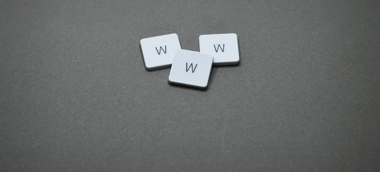 3 letters w